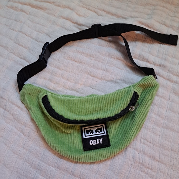 Obey Handbags - Obey Unisex Wasted Hip Bag Fanny pack green